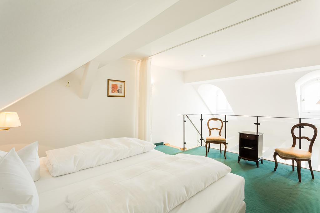 Hotel Schloss Storkau 외부 사진