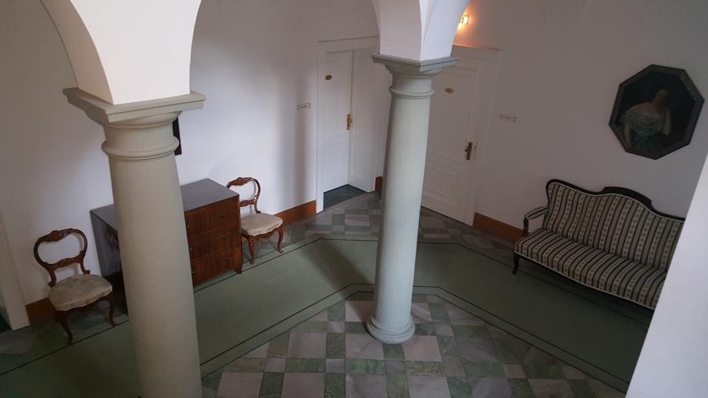Hotel Schloss Storkau 외부 사진